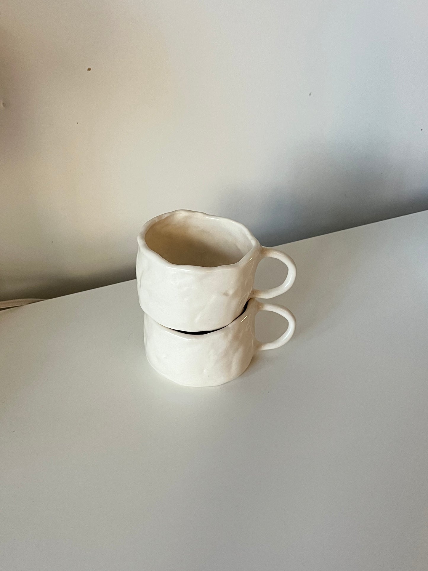 Back to basic mug white