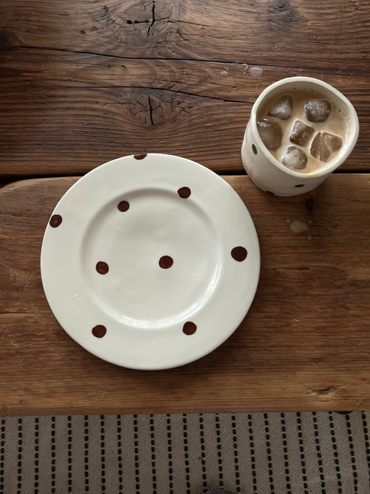 The dotty custom plate
